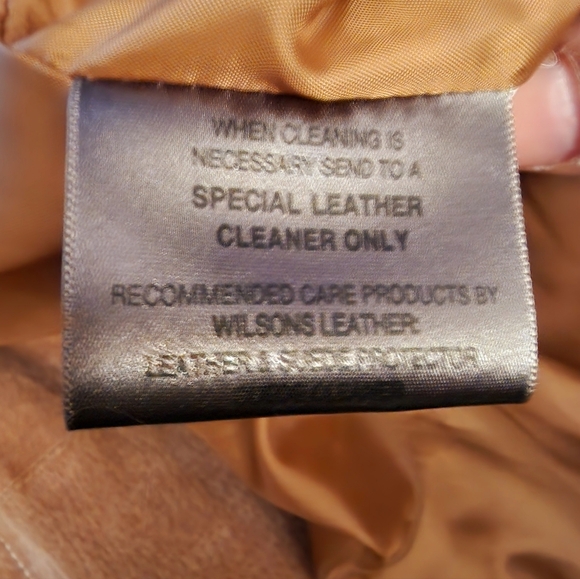 NWOT Wilson's Leather/Suede Jacket, 2XLT in a Beautiful Carmel color. - Picture 2 of 10